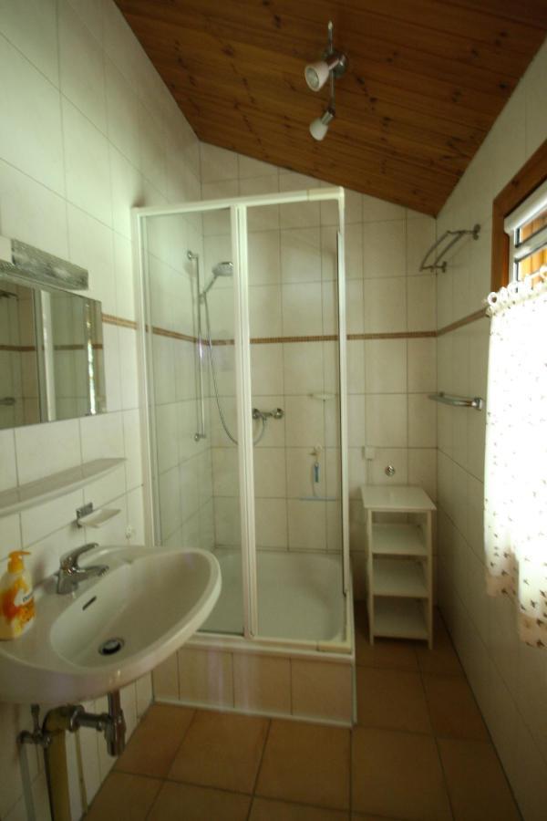 Bungalow; Haus 111 Ferienpark Twistesee, Bad Arolsen Eksteriør billede