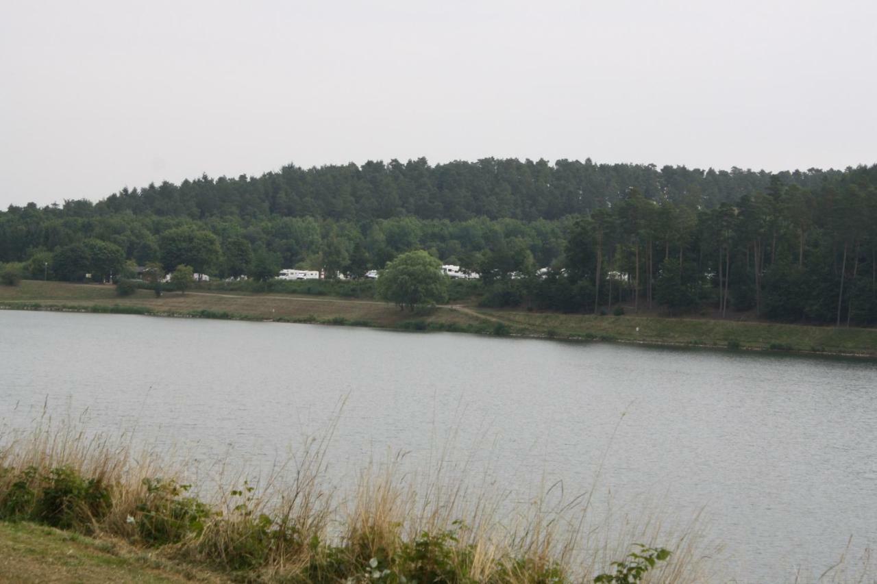 Bungalow; Haus 111 Ferienpark Twistesee, Bad Arolsen Eksteriør billede